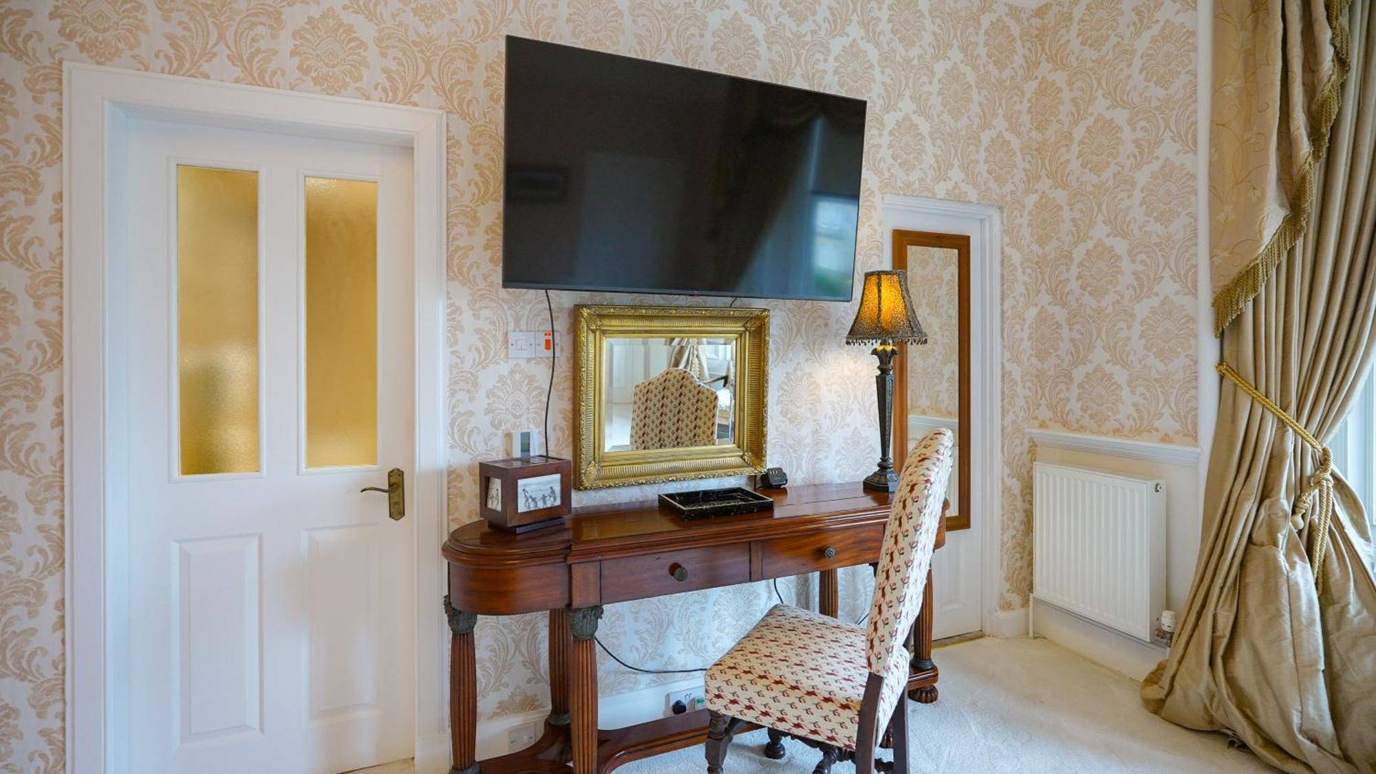 The Townhouse Ayr - Luxury B&B - Adults Only Extérieur photo